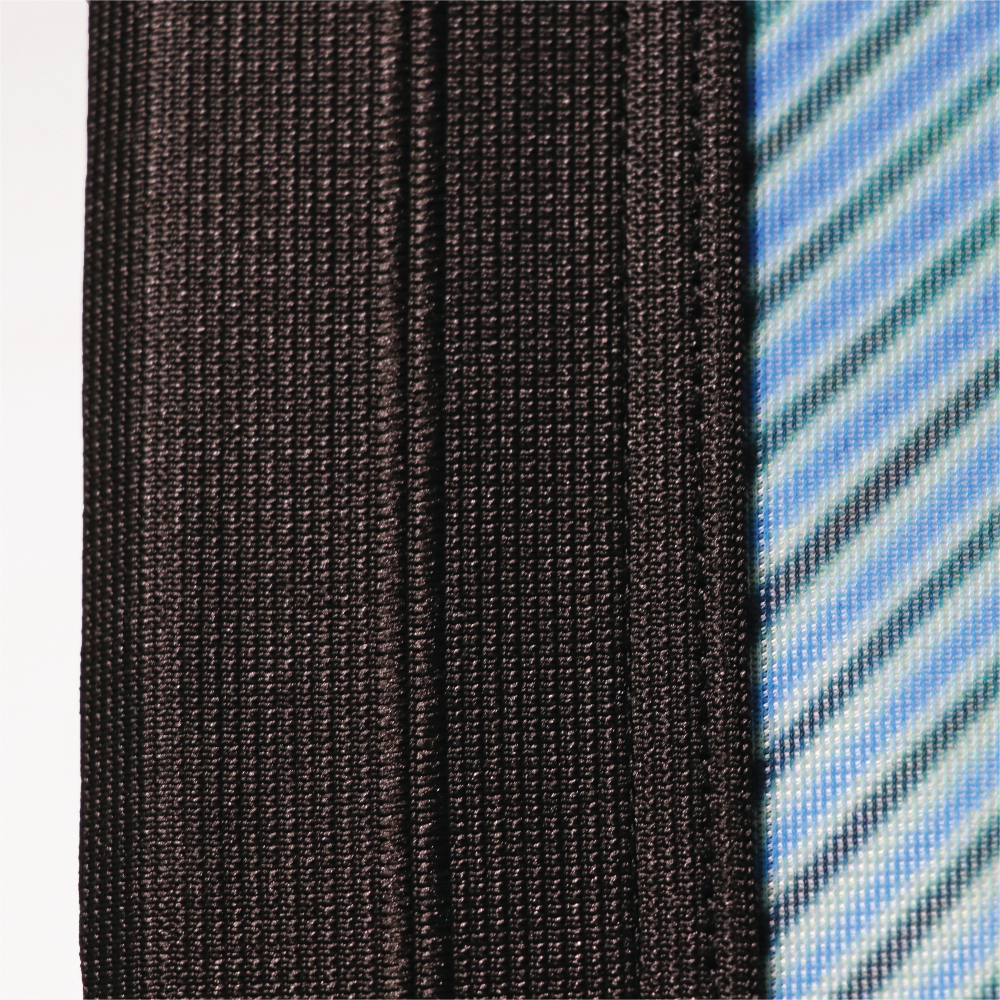 Teardrop Flag Hem