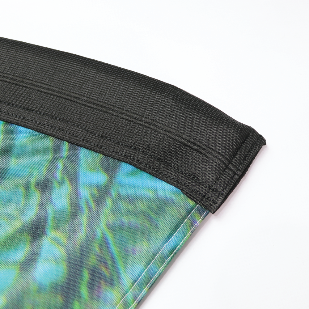 Crest Flag Hem & Flag