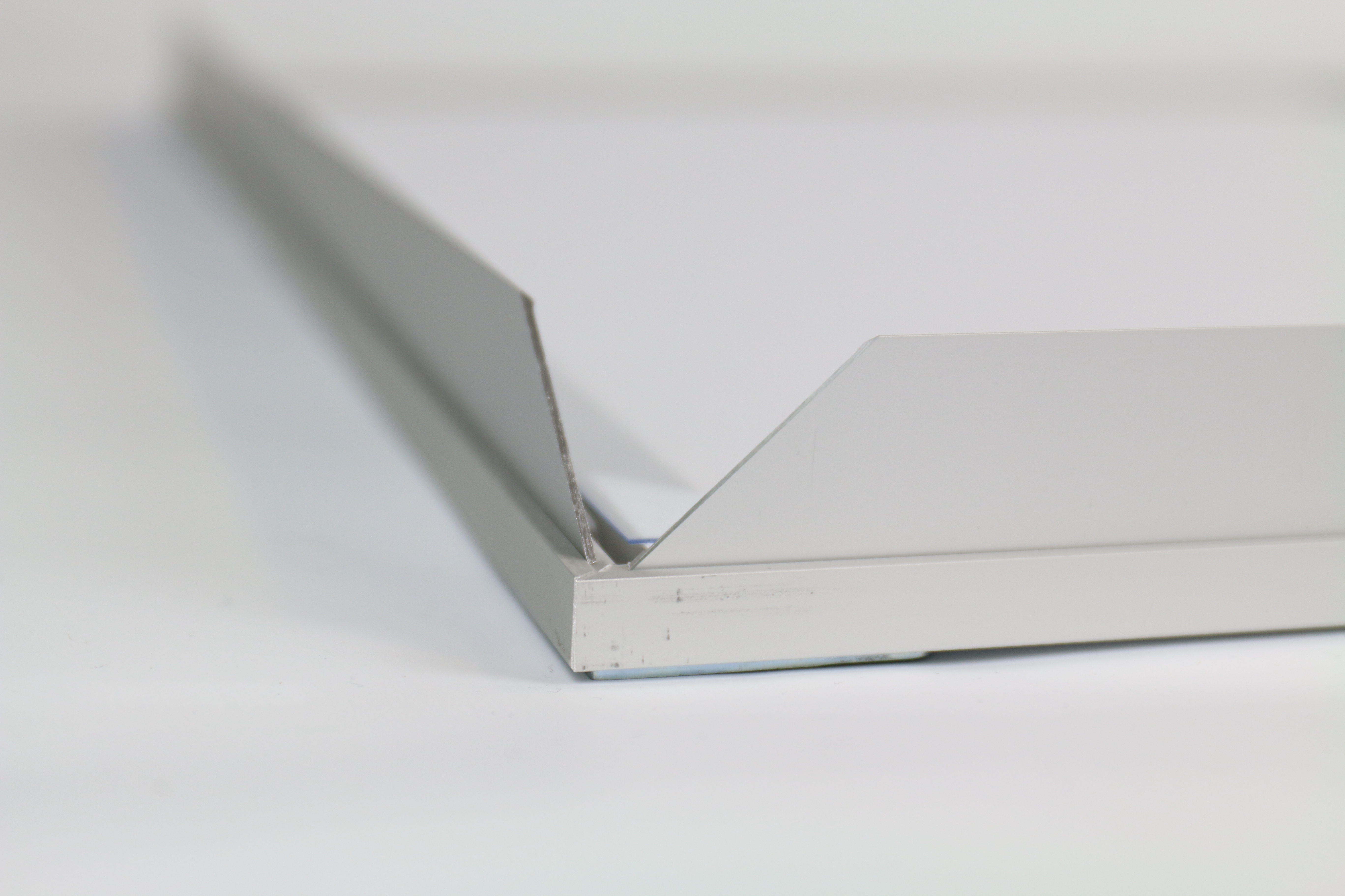 Indoor LED poster lightbox frame assembly